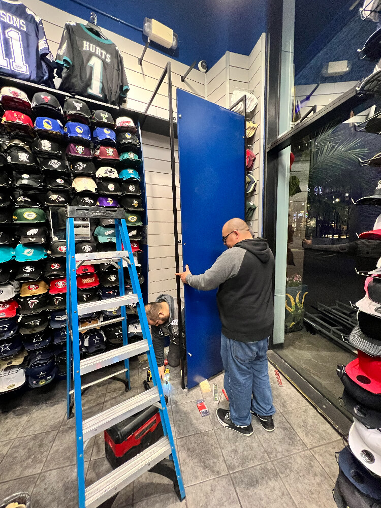 LGC_Manement picture